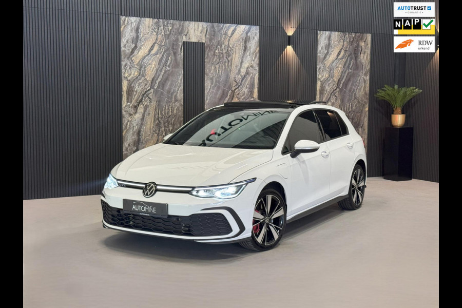 Volkswagen Golf 1.4 eHybrid GTE|PANO|HUD|IQ|SFEER|BOMVOL