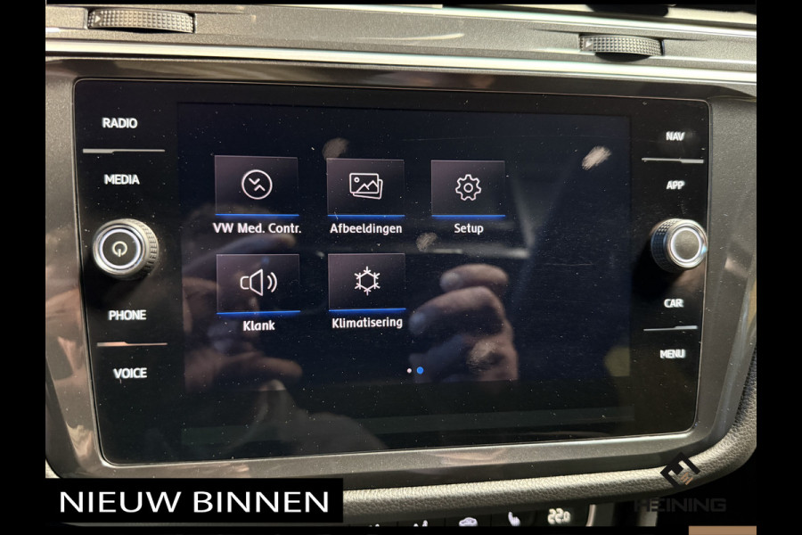 Volkswagen Tiguan 1.5 TSI ACT Highline Business R-Line. 150 PK DSG. Panoramadak. Trekhaak