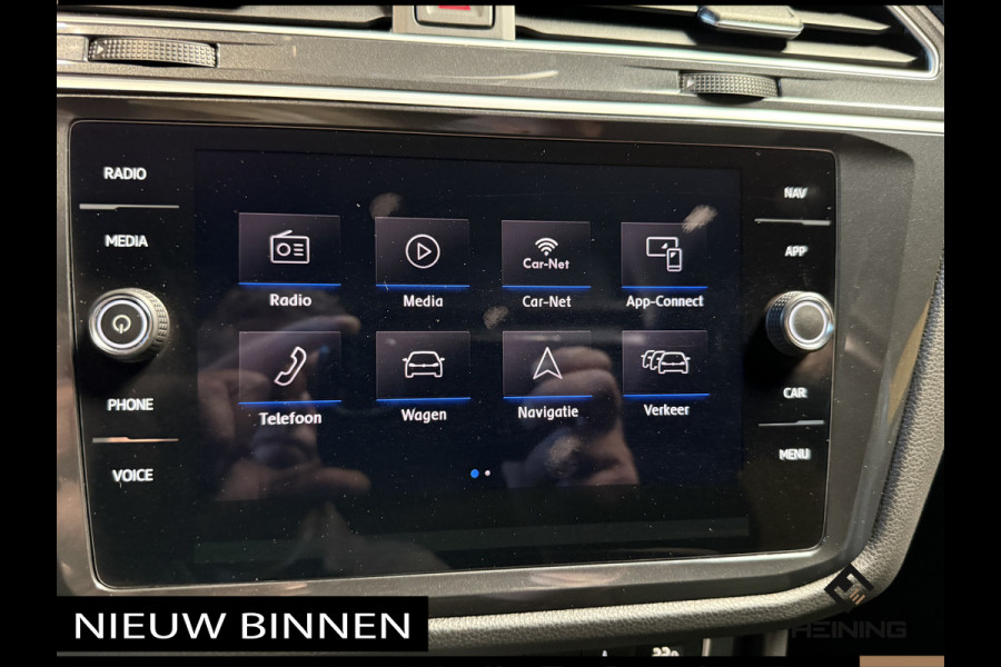 Volkswagen Tiguan 1.5 TSI ACT Highline Business R-Line. 150 PK DSG. Panoramadak. Trekhaak
