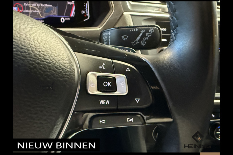 Volkswagen Tiguan 1.5 TSI ACT Highline Business R-Line. 150 PK DSG. Panoramadak. Trekhaak