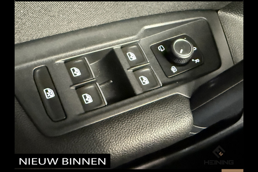 Volkswagen Tiguan 1.5 TSI ACT Highline Business R-Line. 150 PK DSG. Panoramadak. Trekhaak