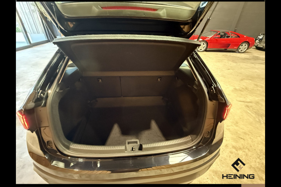 Volkswagen Taigo 1.0 TSI Life. Navi. Apple carplay. PDC. Hollandse auto met NAP
