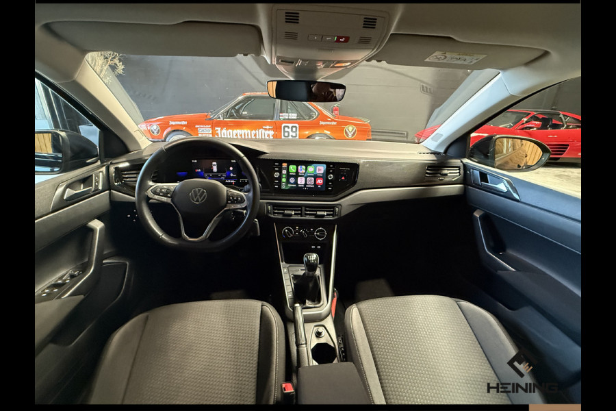 Volkswagen Taigo 1.0 TSI Life. Navi. Apple carplay. PDC. Hollandse auto met NAP