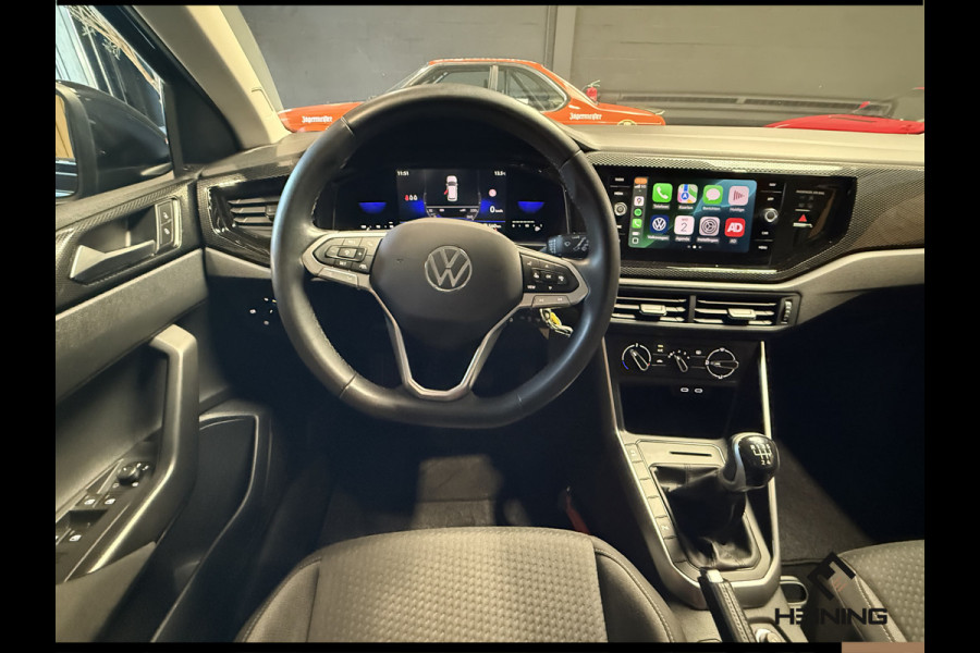 Volkswagen Taigo 1.0 TSI Life. Navi. Apple carplay. PDC. Hollandse auto met NAP