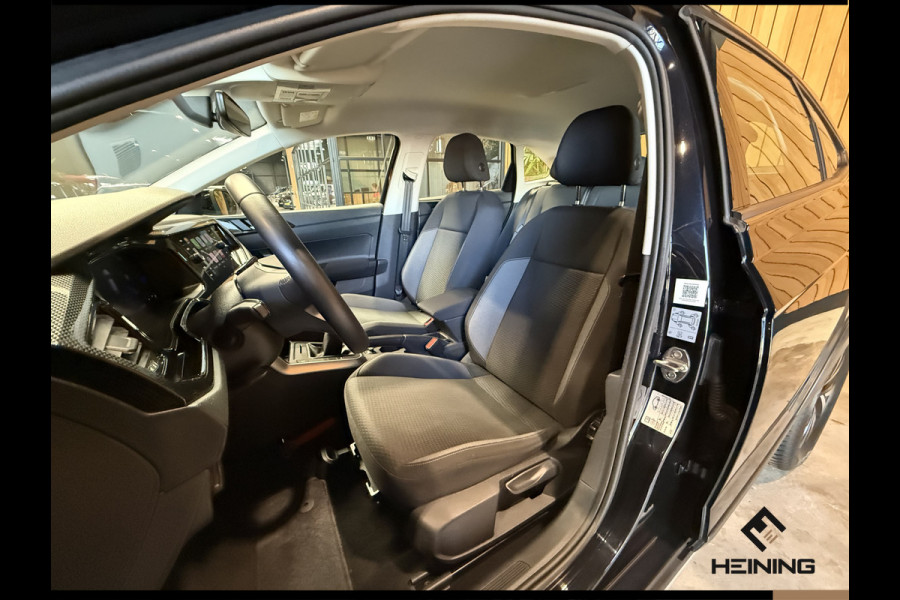 Volkswagen Taigo 1.0 TSI Life. Navi. Apple carplay. PDC. Hollandse auto met NAP
