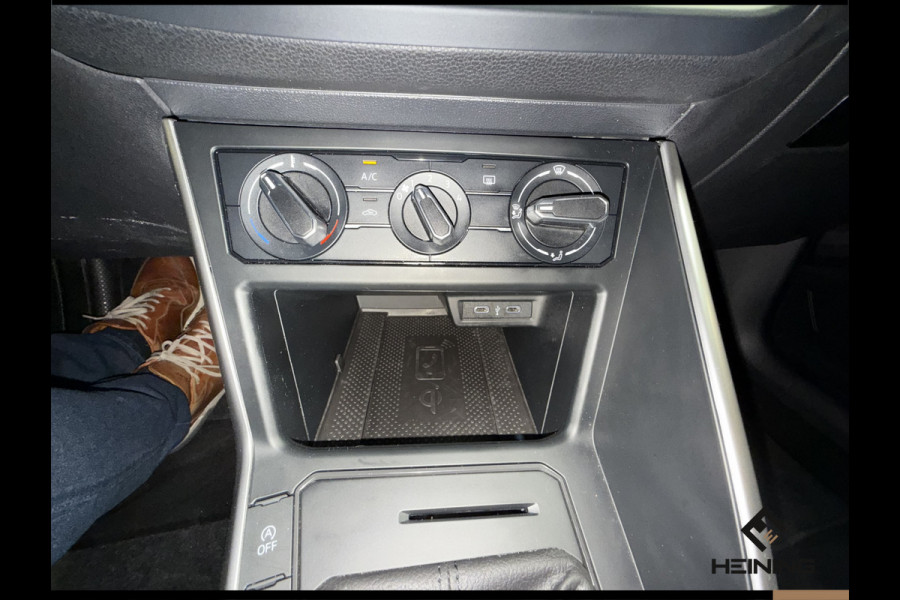 Volkswagen Taigo 1.0 TSI Life. Navi. Apple carplay. PDC. Hollandse auto met NAP