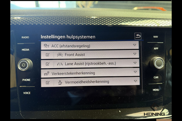 Volkswagen Taigo 1.0 TSI Life. Navi. Apple carplay. PDC. Hollandse auto met NAP