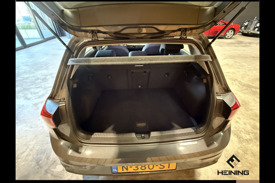 Volkswagen Golf 1.0 eTSI Life Navi. Apple carplay. Adaptive. Hollandse auto met NAP