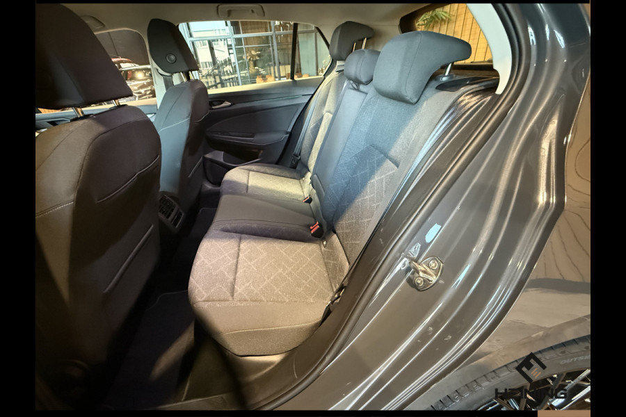 Volkswagen Golf 1.0 eTSI Life Navi. Apple carplay. Adaptive. Hollandse auto met NAP