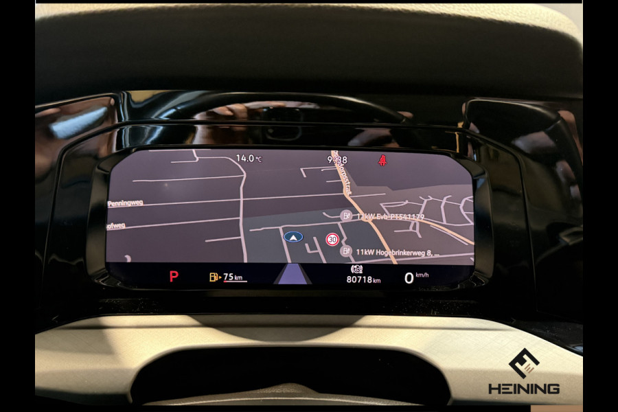 Volkswagen Golf 1.0 eTSI Life Navi. Apple carplay. Adaptive. Hollandse auto met NAP