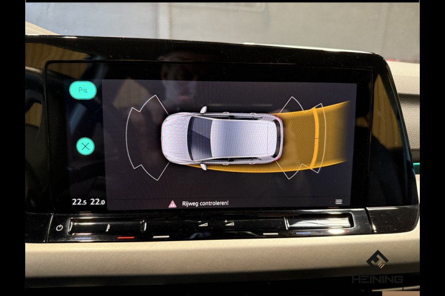 Volkswagen Golf 1.0 eTSI Life Navi. Apple carplay. Adaptive. Hollandse auto met NAP