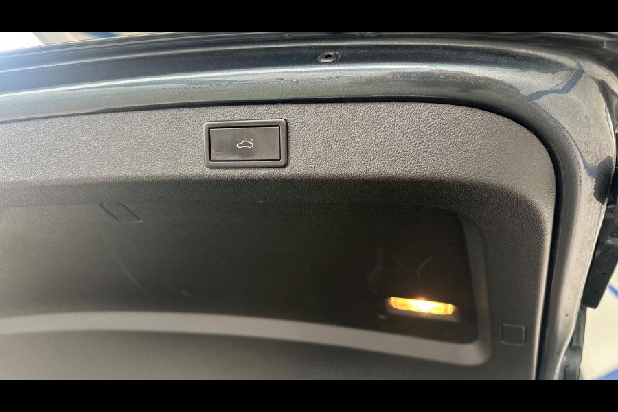 Škoda Superb 2.0 TSI Laurin & Klement Business Leder|Navi|Xenon