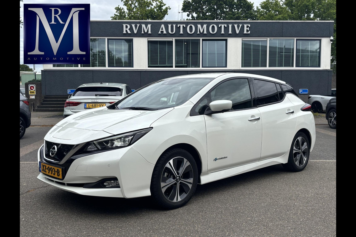 Nissan Leaf Tekna 40 kWh BOSE AUDI | STOELVERWARMING VOOR + ACHTER | RIJKLAAR INCL. 12 MND. BOVAGGARANTIE Nissan Leaf Tekna 40 kWh BOSE AUDI | STOELVERWARMING VOOR + ACHTER | RIJKLAAR INCL. 12 MND. BOVAGGARANTIE