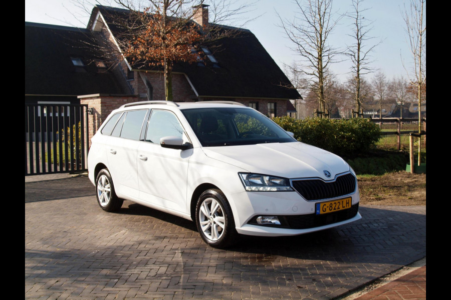 Škoda Fabia Combi 1.0 TSI Style | Camera | Apple Carplay | Cruise Control | Navi |
