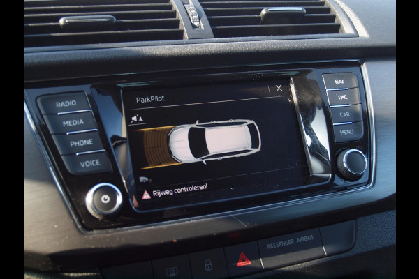Škoda Fabia Combi 1.0 TSI Style | Camera | Apple Carplay | Cruise Control | Navi |