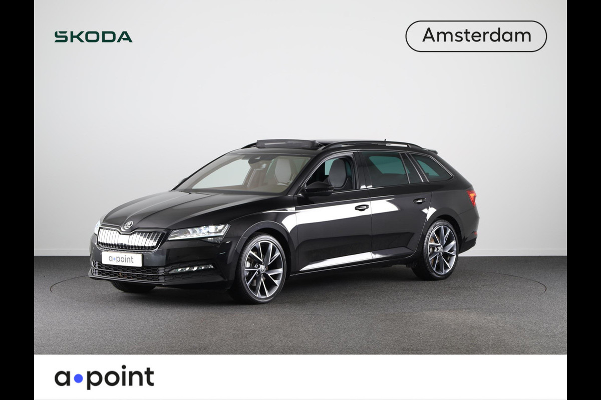 Škoda Superb Combi 1.4 TSI iV Sportline Business 218pk | Panoramadak | Adaptieve cruise controle | Verwarmbare voorstoelen en achterbank Škoda Superb Combi 1.4 TSI iV Sportline Business 218pk | Panoramadak | Adaptieve cruise controle | Verwarmbare voorstoelen en achterbank