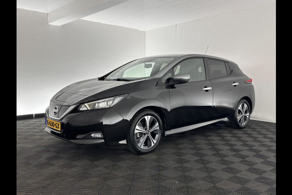 Nissan Leaf Tekna 40 kWh (INCL.BTW) *FULL-LED | 1/2LEATHER | ADAPTIVE-CRUISE | BLIS | BOSE-SOUND | CAMERA | KEYLESS | DAB+ | COMFORT-SEATS | 17''ALU | ECC | PDC*