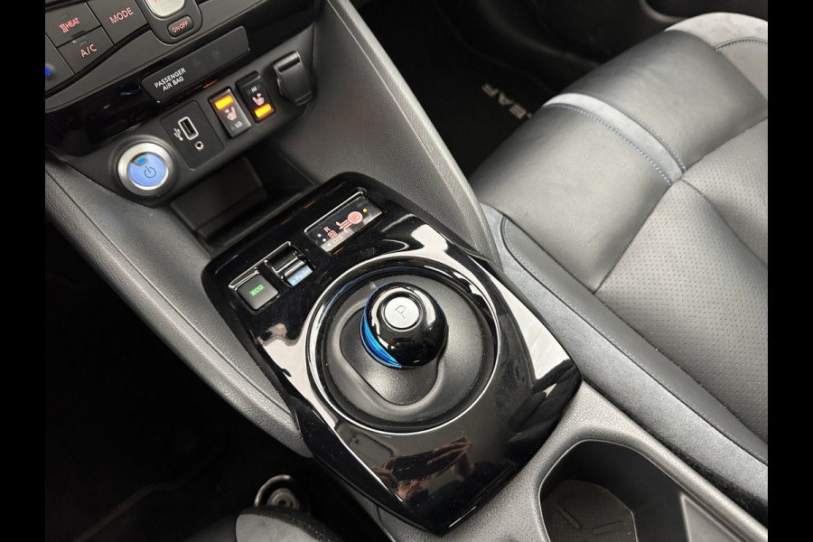 Nissan Leaf Tekna 40 kWh (INCL.BTW) *FULL-LED | 1/2LEATHER | ADAPTIVE-CRUISE | BLIS | BOSE-SOUND | CAMERA | KEYLESS | DAB+ | COMFORT-SEATS | 17''ALU | ECC | PDC*