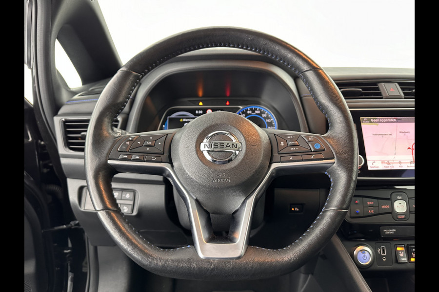 Nissan Leaf Tekna 40 kWh (INCL.BTW) *FULL-LED | 1/2LEATHER | ADAPTIVE-CRUISE | BLIS | BOSE-SOUND | CAMERA | KEYLESS | DAB+ | COMFORT-SEATS | 17''ALU | ECC | PDC*