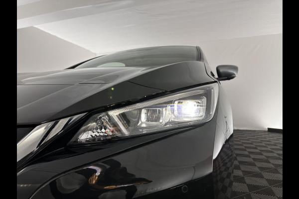 Nissan Leaf Tekna 40 kWh (INCL.BTW) *FULL-LED | 1/2LEATHER | ADAPTIVE-CRUISE | BLIS | BOSE-SOUND | CAMERA | KEYLESS | DAB+ | COMFORT-SEATS | 17''ALU | ECC | PDC*