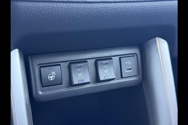 Toyota Corolla Cross 2.0 High Power Hybrid Style | Eerste eigenaar, Dodehoekherkenning, Parkeersensoren, Stoel + Stuurverwarming, Parelmoer wit