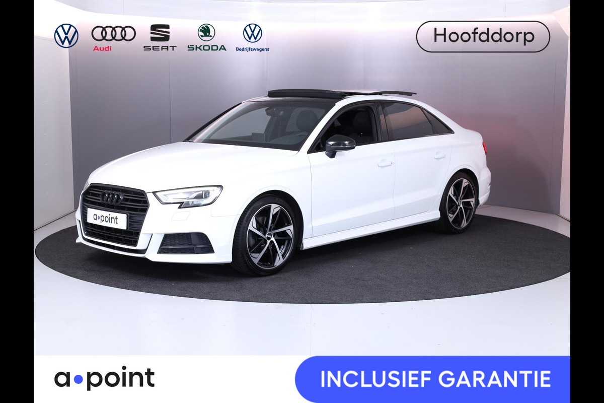 Audi A3 Limousine 35 TFSI CoD Advance Sport 1.5tsi/150pk AUT| Pano-dak| LED| 18'LM-velgen Audi A3 Limousine 35 TFSI CoD Advance Sport 1.5tsi/150pk AUT| Pano-dak| LED| 18'LM-velgen
