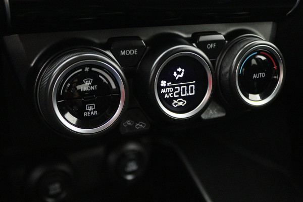 Suzuki Swift 1.2 Stijl Smart Hybrid Climate, ACC, Camera, Apple Carplay, DAB, LED, Trekhaak, 16''