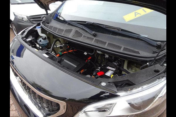 Peugeot e-Expert EV L3 50 kWh 100% Elektrisch 136 PK 2 x Schuifdeur AIRCO NAVI CRUISE