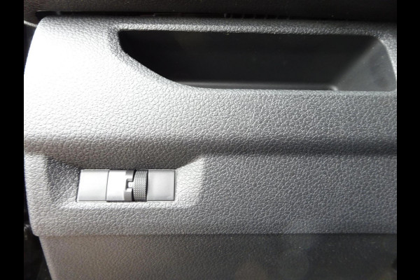 Peugeot e-Expert EV L3 50 kWh 100% Elektrisch 136 PK 2 x Schuifdeur AIRCO NAVI CRUISE