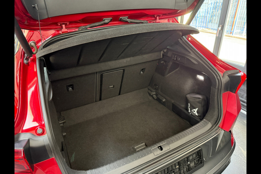 CUPRA Formentor 1.5 TSI, Automaat, Pano, Leder, Stoel / Stuurverwaming