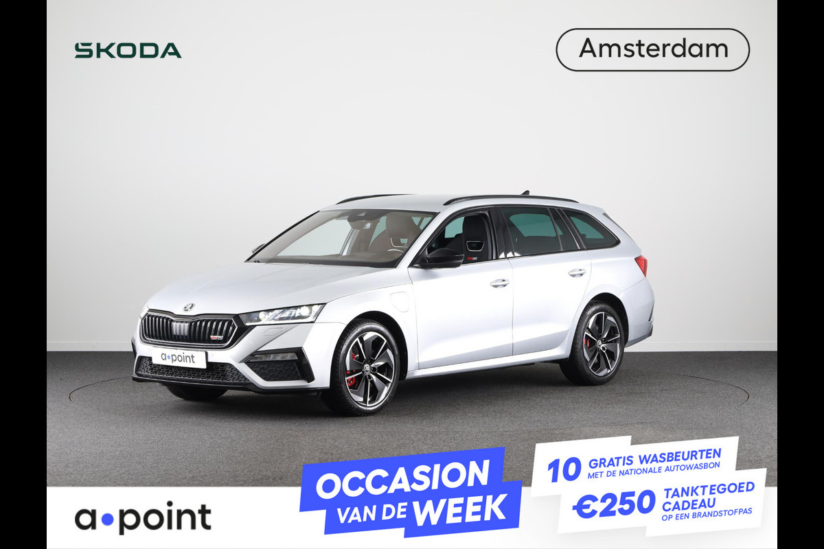 Škoda Octavia Combi 1.4 TSI RS iV PHEV Business 245pk | Head Up display | Verwarmbare voorstoelen | Matrix koplampen | Verwarmbare voorruit