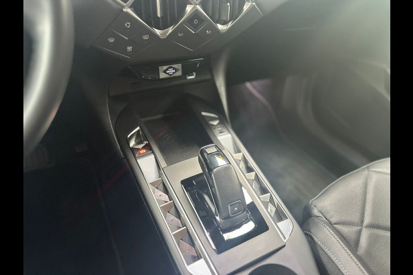 DS DS 3 Crossback 1.2 PureTech Rivoli, Automaat, Leder, Stoelverwarming, Camera