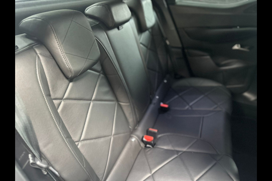 DS DS 3 Crossback 1.2 PureTech Rivoli, Automaat, Leder, Stoelverwarming, Camera