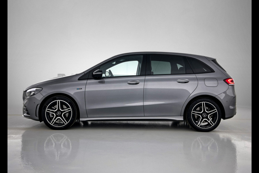 Mercedes-Benz B-Klasse 250 e Business Solution AMG Limited | 5 spaaks lichtmetalen velgen | Navigatie | parking support | Inclusief 24 maanden MB Certified garantie voor Europa.