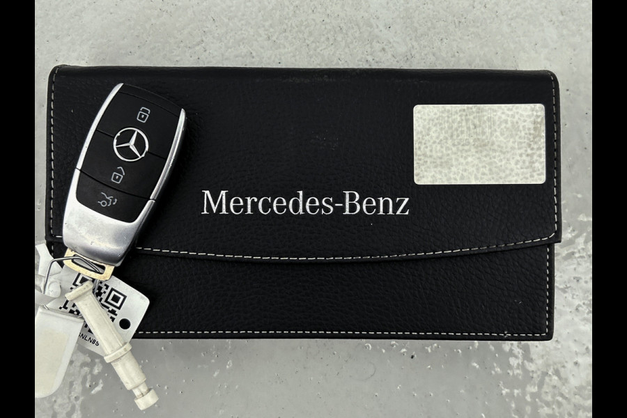 Mercedes-Benz B-Klasse 250 e Business Solution AMG Limited | 5 spaaks lichtmetalen velgen | Navigatie | parking support | Inclusief 24 maanden MB Certified garantie voor Europa.