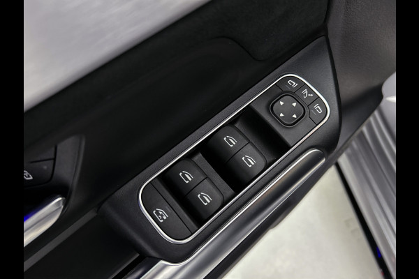 Mercedes-Benz B-Klasse 250 e Business Solution AMG Limited | 5 spaaks lichtmetalen velgen | Navigatie | parking support | Inclusief 24 maanden MB Certified garantie voor Europa.