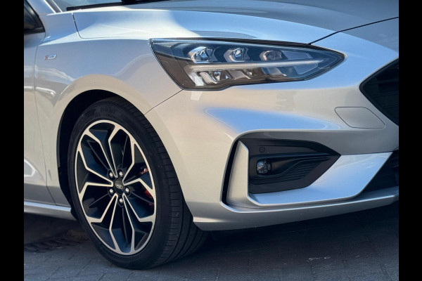 Ford Focus 1.0 EcoBoost 125 pk ST Line Business, vele opties, winter pakket,dealer onderhouden, 18 inch