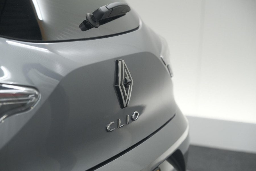 Renault Clio TCe 90 GPF techno | 360 Camera | Dodehoekdetectie | Adaptieve Cruise Control