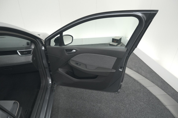 Renault Clio TCe 90 GPF techno | 360 Camera | Dodehoekdetectie | Adaptieve Cruise Control