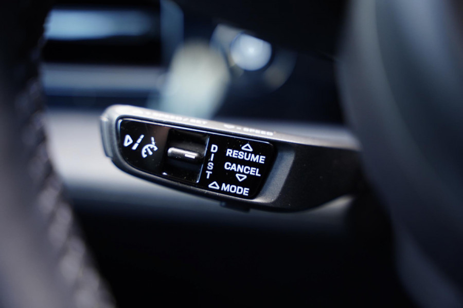 Porsche Taycan 4S 79 kWh Innodrive Dealerauto