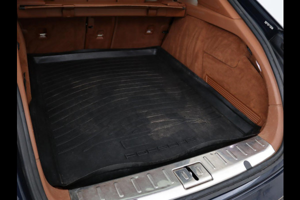 Porsche Panamera Sport Turismo 2.9 4 E-Hybrid | Panoramadak | Burmester 3D | Stoelventilatie | LED Adaptief | 360 camera | Luchtvering | Leder | Stuurverwarming | Soft-close