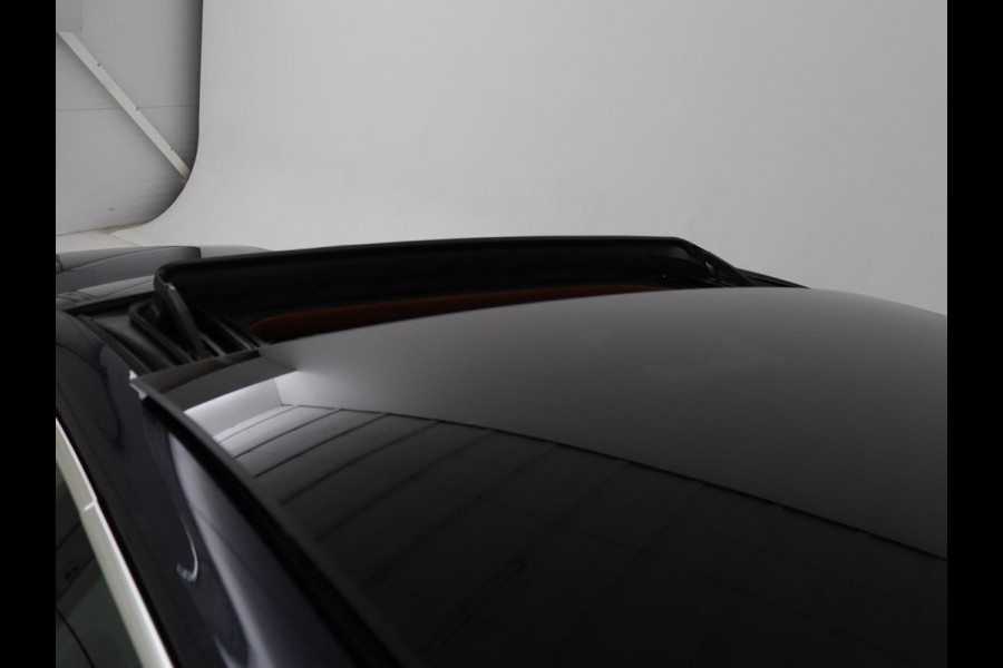 Porsche Panamera Sport Turismo 2.9 4 E-Hybrid | Panoramadak | Burmester 3D | Stoelventilatie | LED Adaptief | 360 camera | Luchtvering | Leder | Stuurverwarming | Soft-close