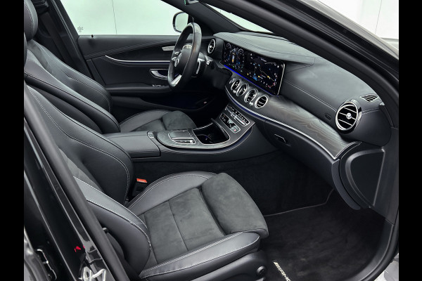 Mercedes-Benz E-Klasse Estate 300 e AMG Line | Panoramadak | Wide screen | Navigatie | Parking support met camera achter | Inclusief 24 maanden MB Certified garantie voor Europa.