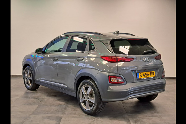 Hyundai Kona EV Comfort 64 kWh Navigatie Led Camera Cruise LM 204PK 2 jaar garantie mogelijk* (vraag naar de voorwaarden)