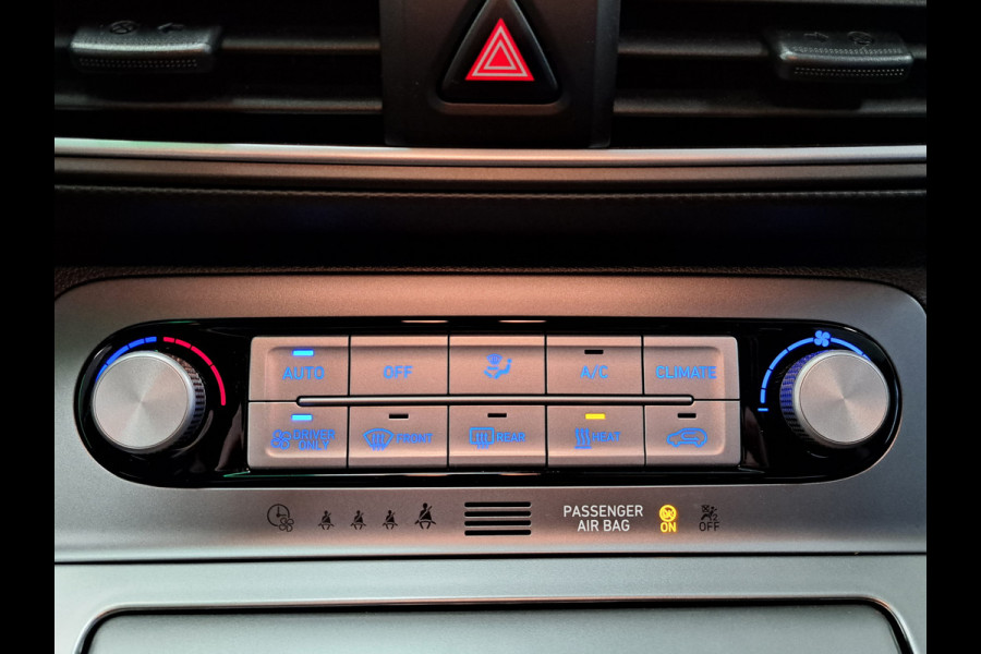 Hyundai Kona EV Comfort 64 kWh Navigatie Led Camera Cruise LM 204PK 2 jaar garantie mogelijk* (vraag naar de voorwaarden)