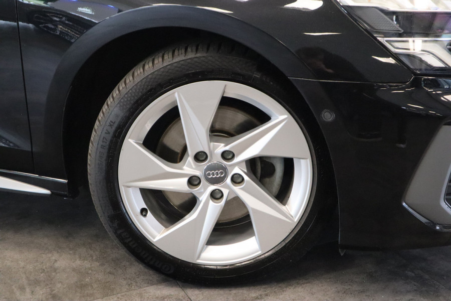 Audi A3 Sportback 35 TFSI S edition 150pk Navigatie 17LMV  volleder interieur Cruise Control parking ass.