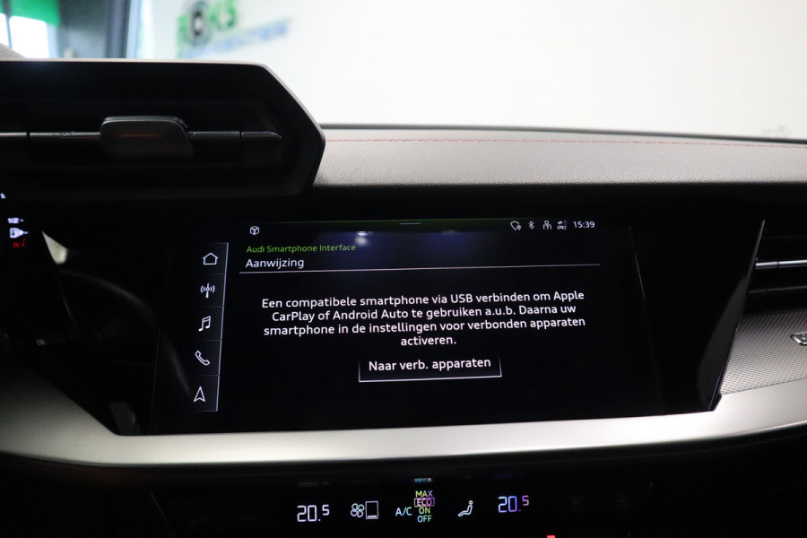 Audi A3 Sportback 35 TFSI S edition 150pk Navigatie 17LMV  volleder interieur Cruise Control parking ass.