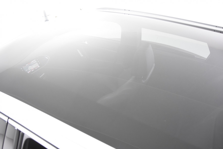 Peugeot 308 SW GT-line *1ste Eigenaar*Panoramadak*Navigatie*Leer*
