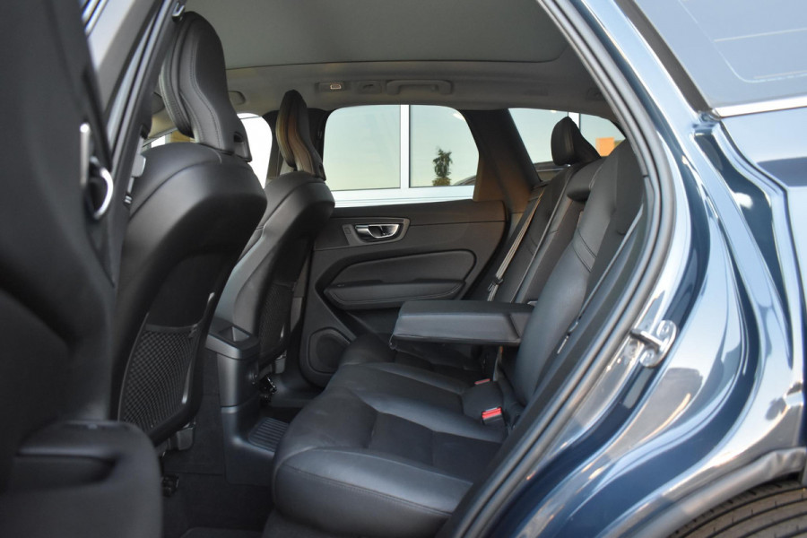 Volvo XC60 2.0 T6 Plug-in hybrid 350PK AWD Inscription | Leder | Led | Panodak | Navi | Camera | Incl. garantie