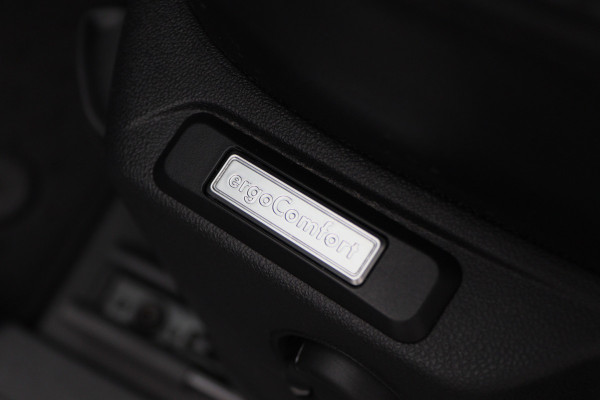 Volkswagen Caddy Cargo 2.0 TDI DSG 1st Edition 2x Schuifdeur, Leer, Camera, ACC, Virtual Cockpit, LED, Trekhaak, 17''